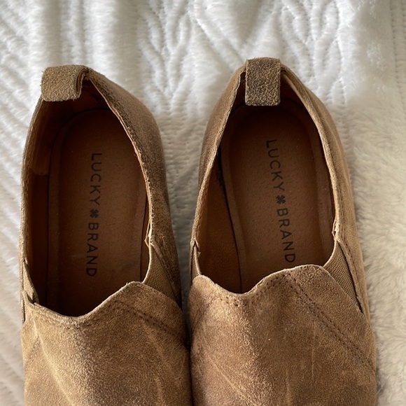 NWOT Lucky Brand Suede Loafers - Picture 3 of 4